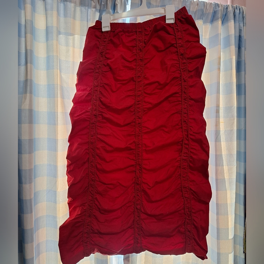 New Creation Women's Shirred Red Maxi Skirt